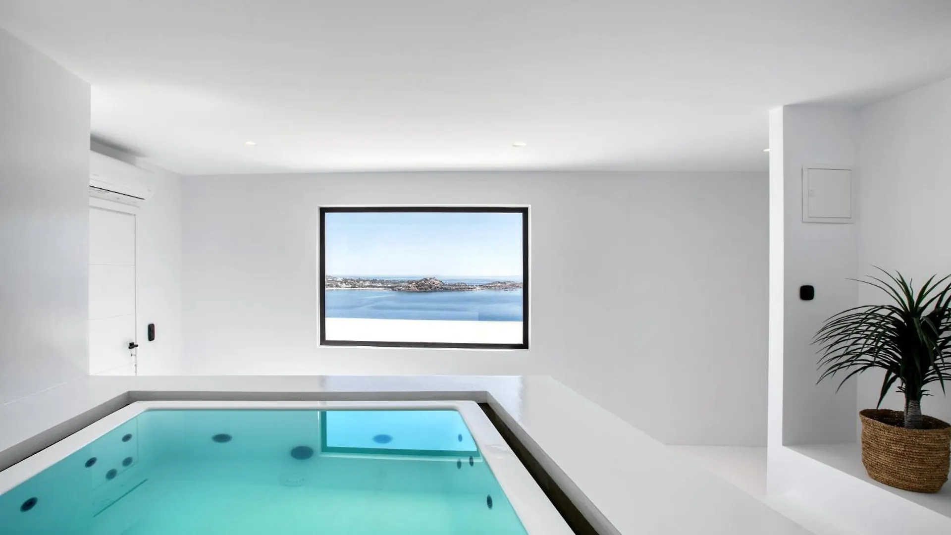 Psarou Black Villa 2  Psarou (Mykonos)