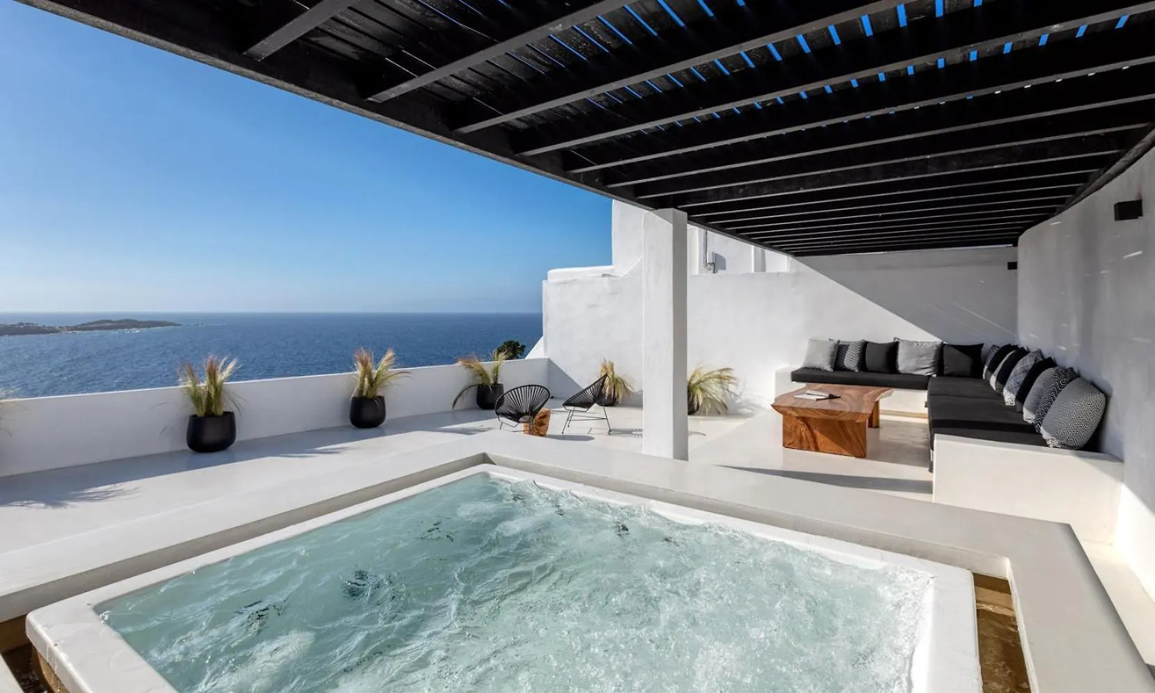 Psarou Black Villa 2